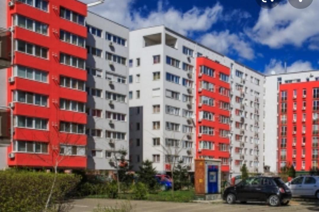 Arad Chic Apartament Uta Exterior photo